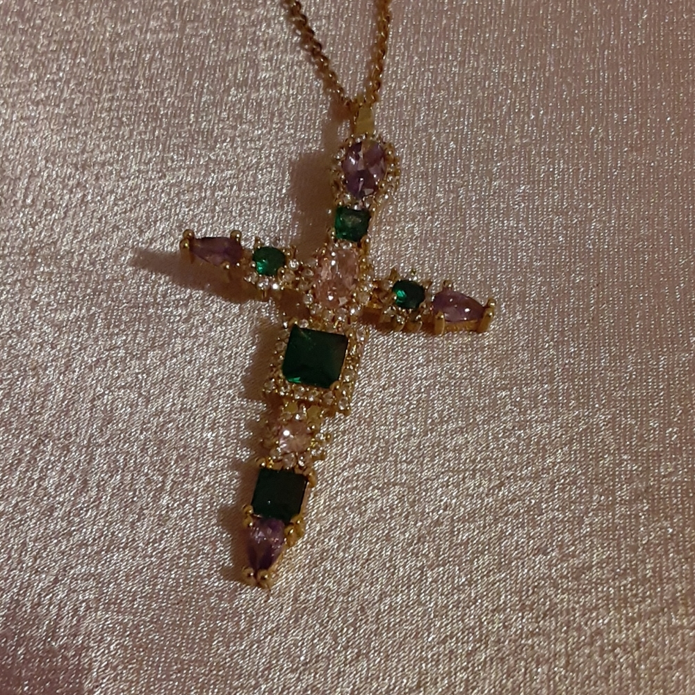 Pink rhinestone cross gold necklace